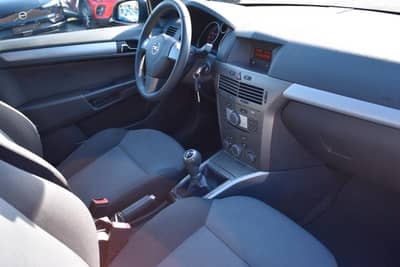 Opel Astra H Caravan Edition TEMPOMAT/KLIMA/PDC — slika 7