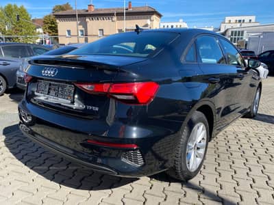 Audi A3 Limousine 30 TFSI Tempomat/PDC/LED/Assistenz — slika 5