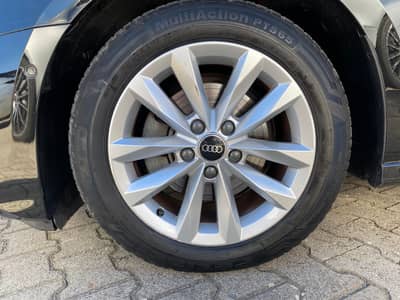 Audi A3 Limousine 30 TFSI Tempomat/PDC/LED/Assistenz — slika 19