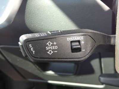 Audi A6 40 TDI S tronic LED Navi ACC Kamera AHK 18" — slika 14