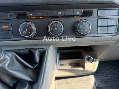 Volkswagen Crafter 35TDI*MITTEL-HOCH*KLIMA*NAVI*KAMERA*TEMP — slika 20