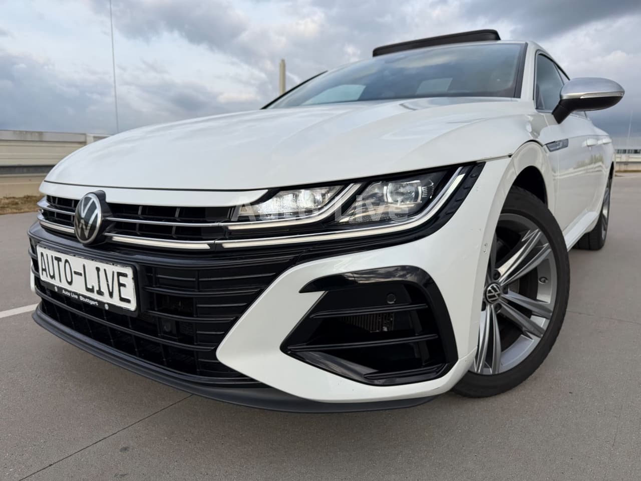 Volkswagen Arteon 2.0 TSI*SB*R*4M*DSG*PANO*VIRT*NAVI*IQ*VOL — slika 1