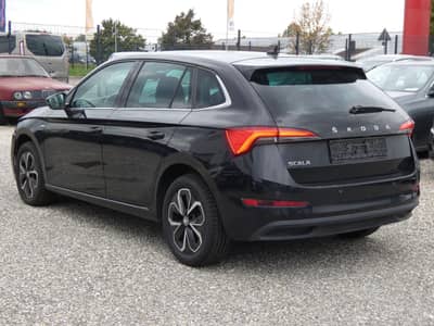Skoda Scala 1.6 TDI DSG DRIVE 125 LED Navi ACC Kamera — slika 20