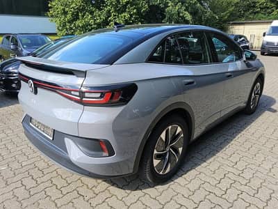 Volkswagen ID.5 Pro 128 kW 82 kWh KAMERA LED — slika 7