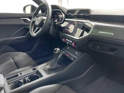 Audi Q3 35 TFSI S LINE PANO OPTIK-PAKET — slika 6
