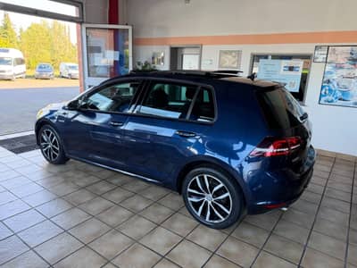Volkswagen Golf VII 1.6 TDI Cup BMT PANO STANDHEIZUNG KAMER — slika 10