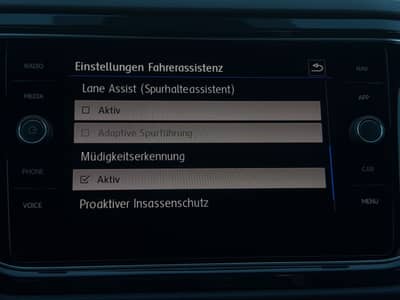Volkswagen T-Roc Sport 4M*Pano*Virtual*ACC*DCC*AHK*Beats* — slika 19