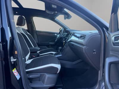 Volkswagen T-Roc Sport 4M*Pano*Virtual*ACC*DCC*AHK*Beats* — slika 15