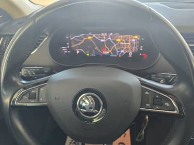Skoda OCTAVIA COMBI L&K 2.0 TDI"LED"KAMER"TEMP"DIGITAL — slika 18