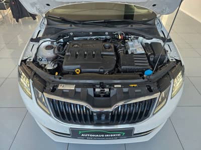 Skoda OCTAVIA COMBI L&K 2.0 TDI"LED"KAMER"TEMP"DIGITAL — slika 24