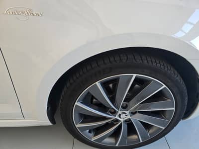 Skoda OCTAVIA COMBI L&K 2.0 TDI"LED"KAMER"TEMP"DIGITAL — slika 21