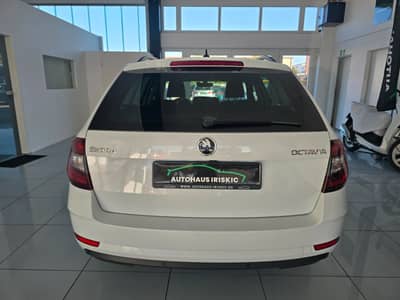 Skoda OCTAVIA COMBI L&K 2.0 TDI"LED"KAMER"TEMP"DIGITAL — slika 7