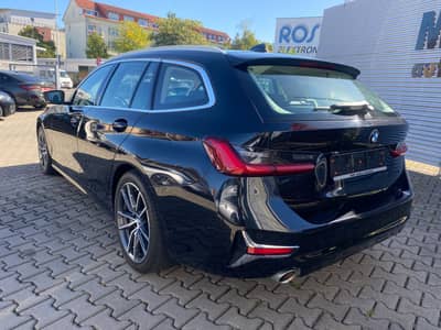 BMW 320 i Touring Luxury Line LED/PDC/AHK/Assistenz — slika 4