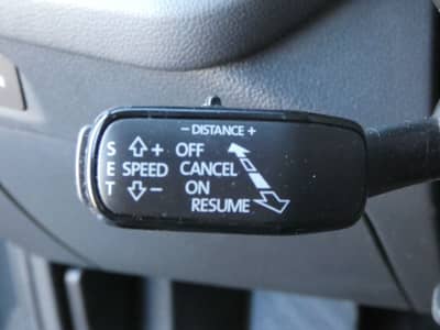 Skoda Octavia 2.0 TDI DSG Virtual Matrix STHZ HUD HiFi — slika 19