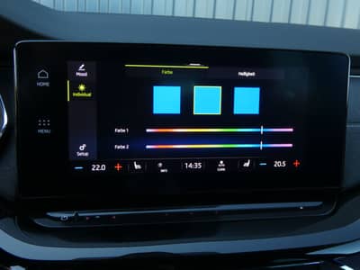 Skoda Octavia 2.0 TDI DSG Virtual Matrix STHZ HUD HiFi — slika 11