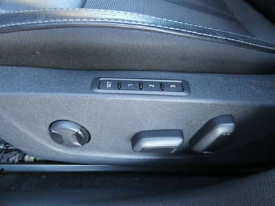 Skoda Octavia 2.0 TDI DSG Virtual Matrix STHZ HUD HiFi — slika 22
