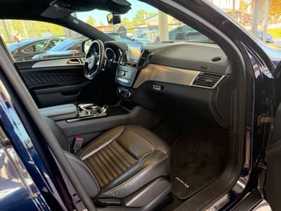 Mercedes-Benz GLE 350d Coupe 4Matic AMG-PAKET PANO 360KAM — slika 16