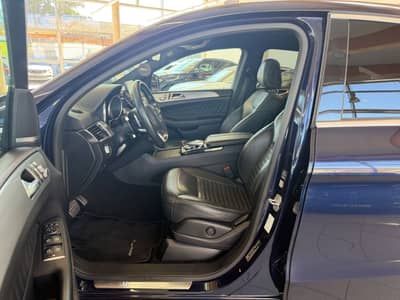 Mercedes-Benz GLE 350d Coupe 4Matic AMG-PAKET PANO 360KAM — slika 14