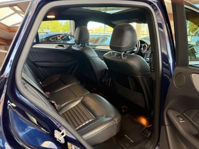 Mercedes-Benz GLE 350d Coupe 4Matic AMG-PAKET PANO 360KAM — slika 25