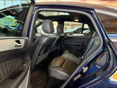 Mercedes-Benz GLE 350d Coupe 4Matic AMG-PAKET PANO 360KAM — slika 23
