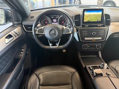 Mercedes-Benz GLE 350d Coupe 4Matic AMG-PAKET PANO 360KAM — slika 11