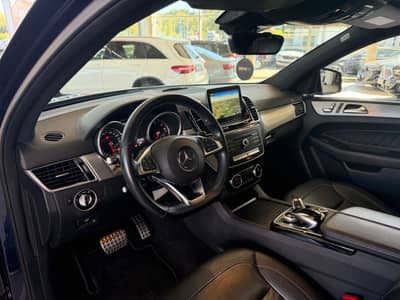 Mercedes-Benz GLE 350d Coupe 4Matic AMG-PAKET PANO 360KAM — slika 13