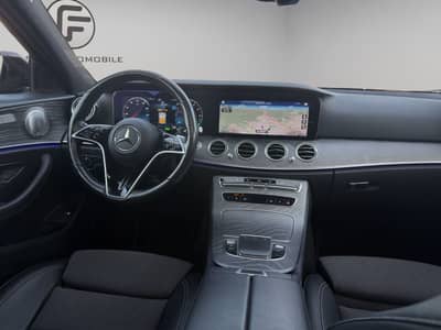 Mercedes-Benz E 300de AMG Line Pano*Night*MBEAM*360*Burmester* — slika 12