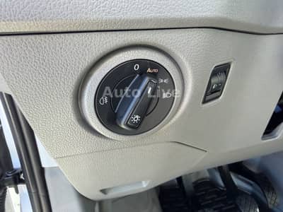 Volkswagen Crafter 35TDI*MITTEL-HOCH*KLIMA*KAMERA*STHZG*AHK — slika 18