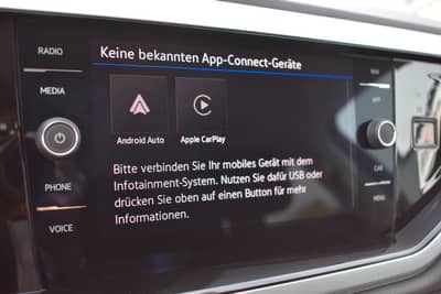 Volkswagen Polo VI Goal DSG/ACC/KLIMA/SHZ/CARPLAY/LED/NAVI — slika 17