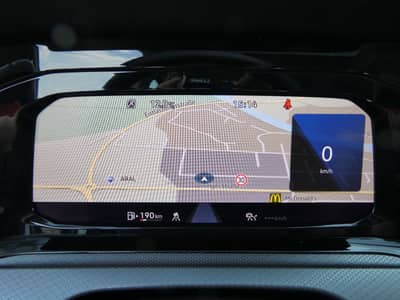 Volkswagen Golf 2.0 TDI Matrix-LED Navi Panorama Kamera ACC — slika 16