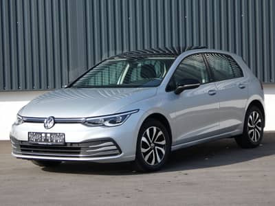 Volkswagen Golf 2.0 TDI Matrix-LED Navi Panorama Kamera ACC — slika 1