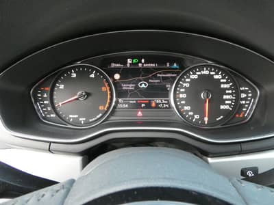 Audi A4 40 TDI S tronic Quattro LED Navi ACC 1-Hd 18" — slika 12