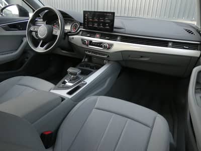 Audi A4 40 TDI S tronic Quattro LED Navi ACC 1-Hd 18" — slika 2