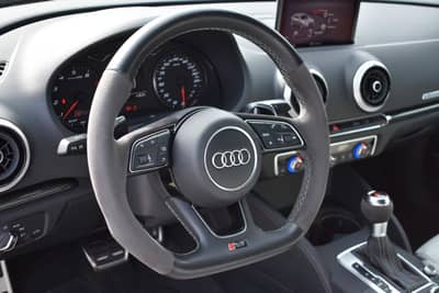 Audi RS3 Sportback 2.5 TFSI quattro Keyless /B&O/ — slika 9