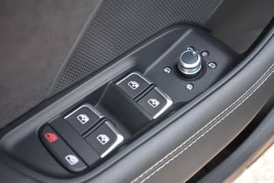 Audi RS3 Sportback 2.5 TFSI quattro Keyless /B&O/ — slika 25