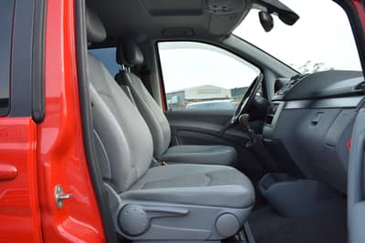 Mercedes-Benz Viano 2.2 CDI extralang KLIMA/PDC/AHK/6 Sitze — slika 13