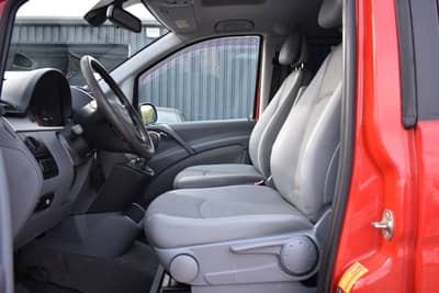 Mercedes-Benz Viano 2.2 CDI extralang KLIMA/PDC/AHK/6 Sitze — slika 12