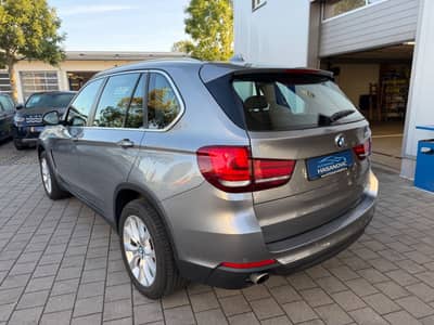 BMW X5 xDrive 30 d — slika 2