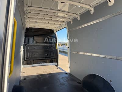 Volkswagen Crafter 35TDI*MAXI-HOCH-LANG*KLIMA*KAMERA*TEMPOM — slika 19