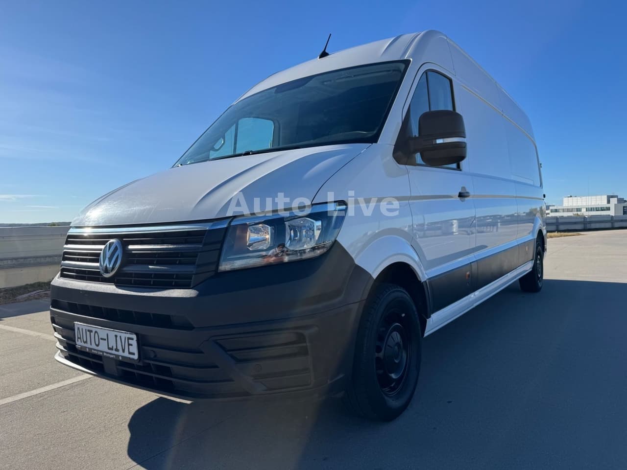 Volkswagen Crafter 35TDI*MAXI-HOCH-LANG*KLIMA*KAMERA*TEMPOM — slika 1