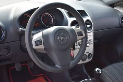 Opel Corsa D Edition KLIMA — slika 8