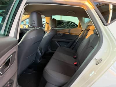 Seat Leon 2.0TDI Lim. FR-Line LED — slika 21