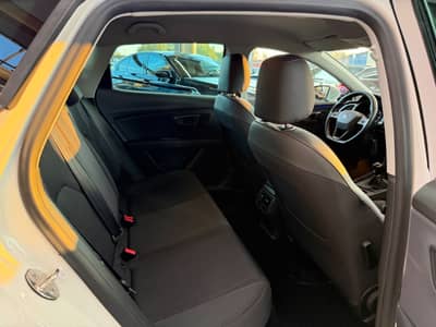 Seat Leon 2.0TDI Lim. FR-Line LED — slika 24