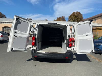 Opel Vivaro Kasten Edition M Tempo/PDC/Bluetooth/USB — slika 15