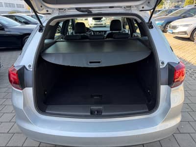 Opel Astra K Sports Tourer Edition Start/Stop — slika 12