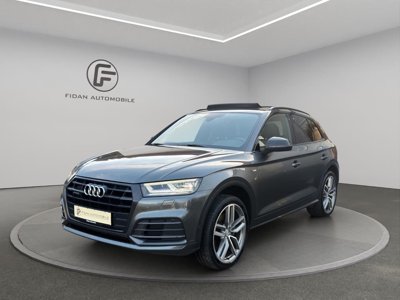 Audi Q5 quattro 2x S-Line*Pano*Virtual*Kamera*AHK*B&O — slika 1