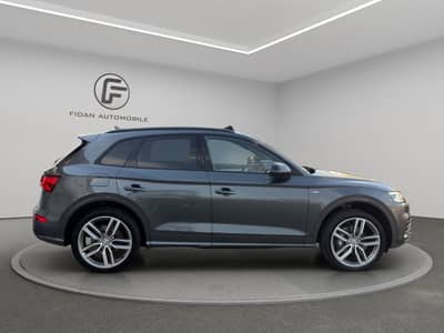 Audi Q5 quattro 2x S-Line*Pano*Virtual*Kamera*AHK*B&O — slika 6