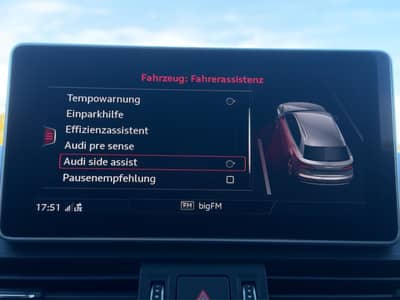 Audi Q5 quattro 2x S-Line*Pano*Virtual*Kamera*AHK*B&O — slika 22