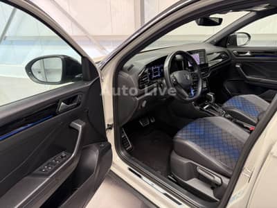 Volkswagen T-Roc R 2.0 TSI*4M*DSG*AKRAPOVIC*VIR*PANO*IQ LIG — slika 14