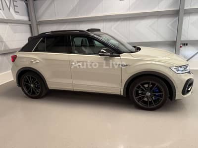 Volkswagen T-Roc R 2.0 TSI*4M*DSG*AKRAPOVIC*VIR*PANO*IQ LIG — slika 7